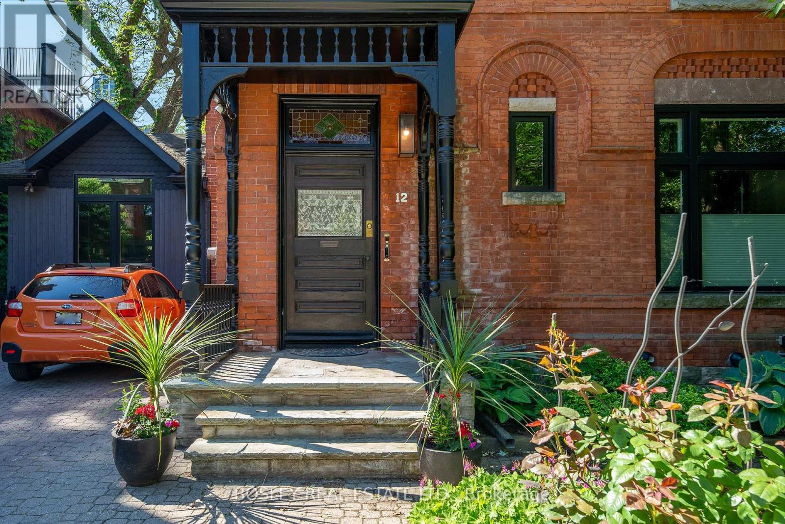 Upper - 12 Meredith Crescent, Toronto, Ontario  M4W 3B6 - Photo 3 - C13420024