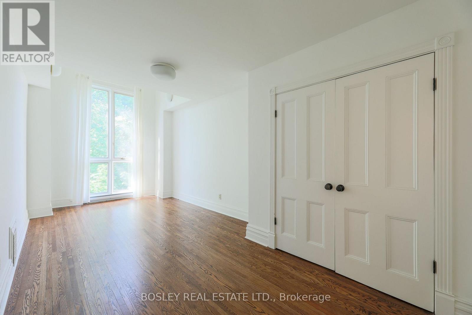 Upper - 12 Meredith Crescent, Toronto, Ontario  M4W 3B6 - Photo 45 - C13420024