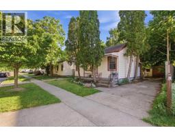 2209 FOREST, Windsor, Ontario