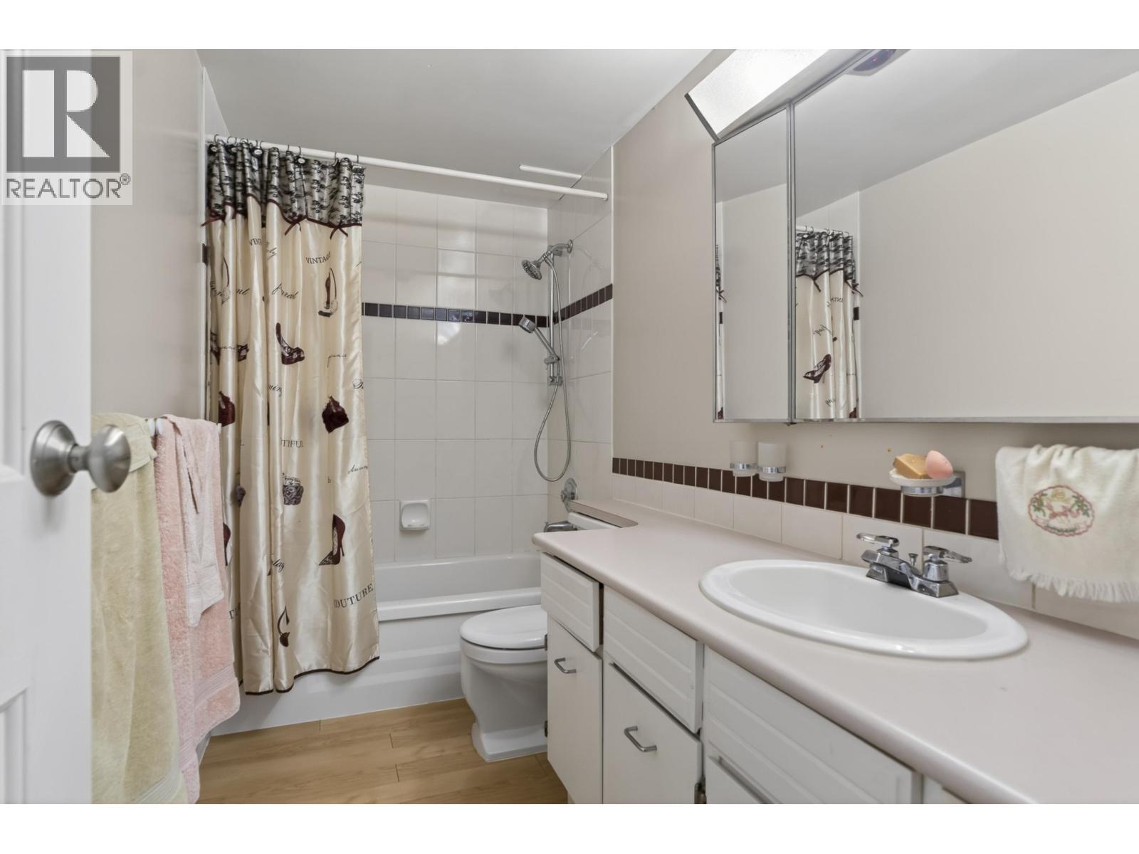105 236 W 2nd Street, North Vancouver, British Columbia  V7M 1C6 - Photo 14 - R3133874