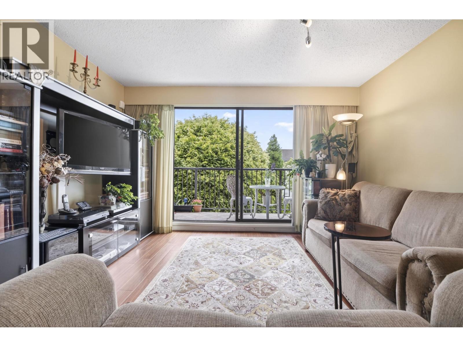 105 236 W 2nd Street, North Vancouver, British Columbia  V7M 1C6 - Photo 9 - R3133874