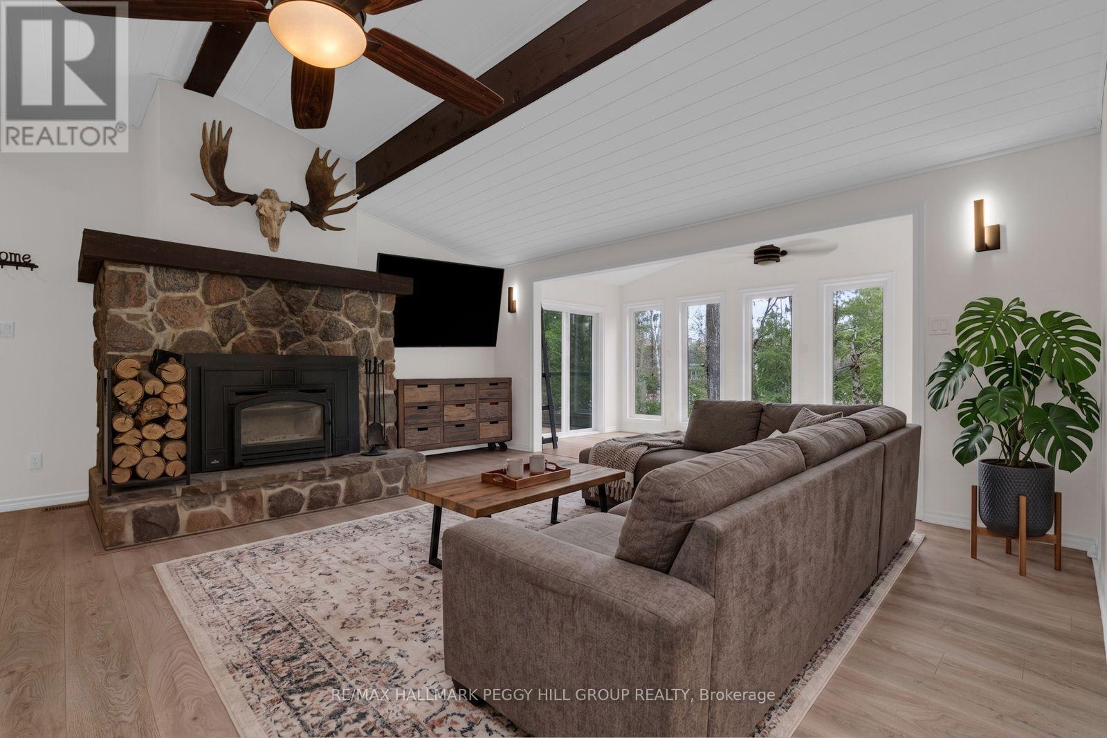 7672 Birch Drive, Ramara, Ontario  L0K 2B0 - Photo 4 - S13420078