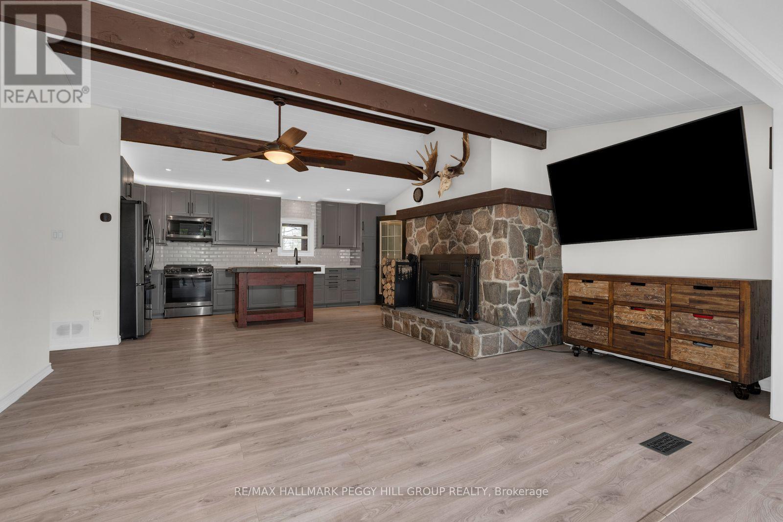 7672 Birch Drive, Ramara, Ontario  L0K 2B0 - Photo 6 - S13420078