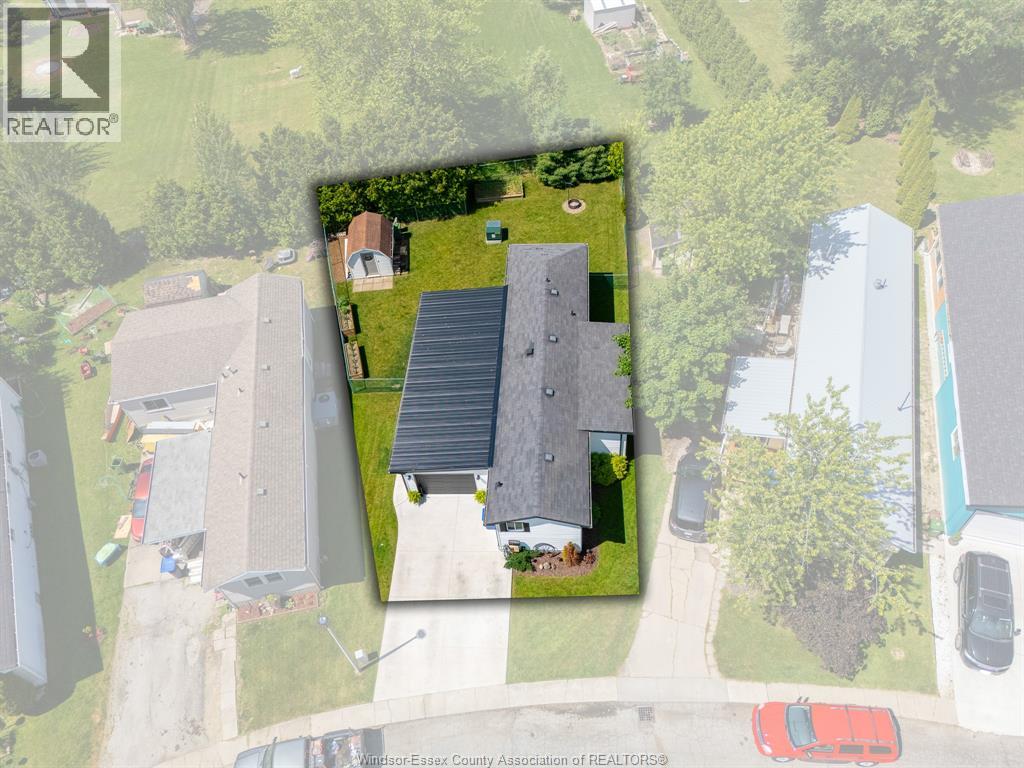 31 Dana Drive, Essex, Ontario  N8M 1Z1 - Photo 2 - 26013579