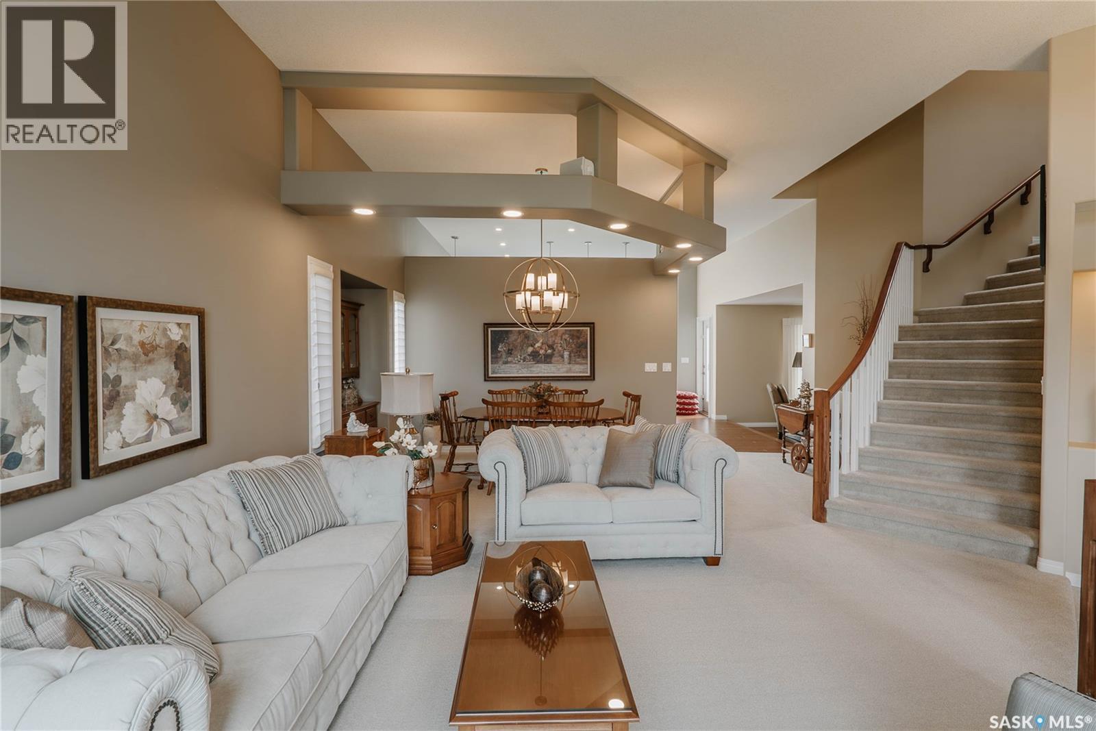 510 Eastman Cove, Saskatoon, Saskatchewan  S7N 4K9 - Photo 4 - SK038654