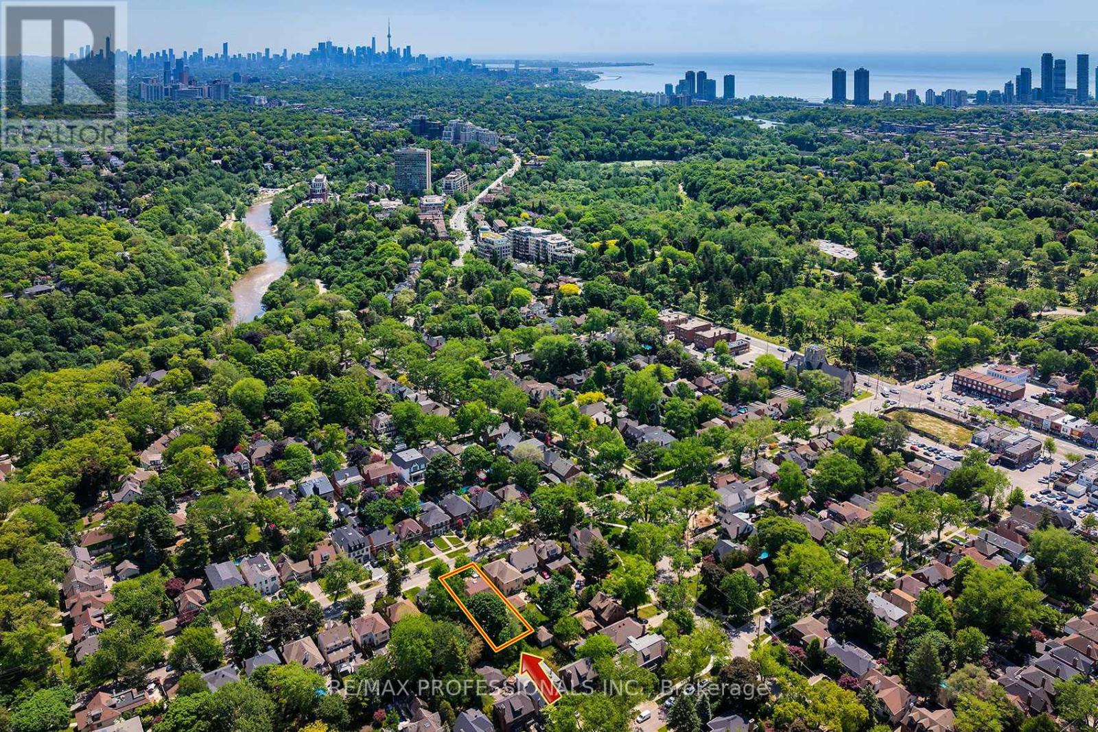 376 Prince Edward Drive N, Toronto, Ontario  M8X 2L7 - Photo 47 - W13419970