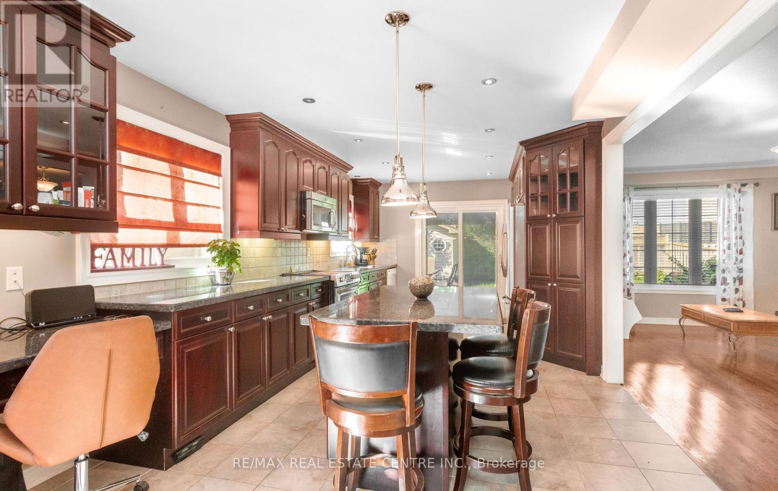 6522 Edenwood Drive, Mississauga, Ontario  L5N 3L6 - Photo 12 - W13420086