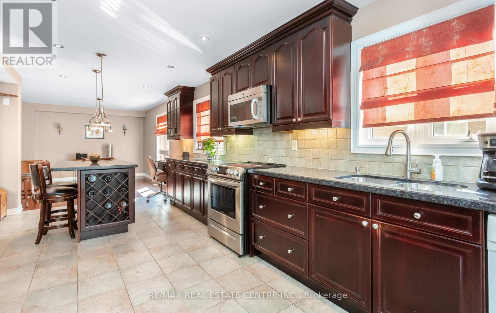 6522 Edenwood Drive, Mississauga, Ontario  L5N 3L6 - Photo 17 - W13420086