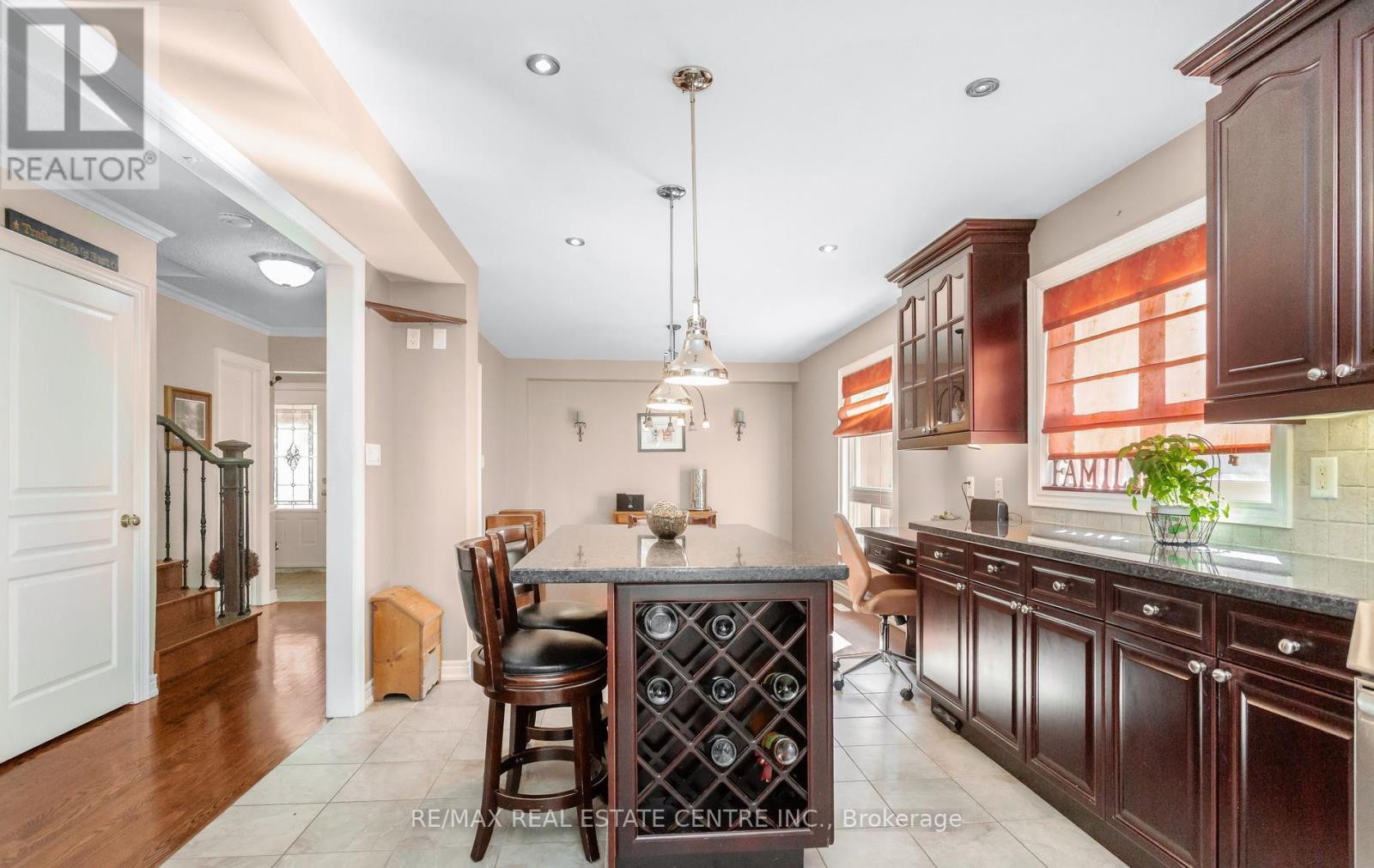 6522 Edenwood Drive, Mississauga, Ontario  L5N 3L6 - Photo 18 - W13420086