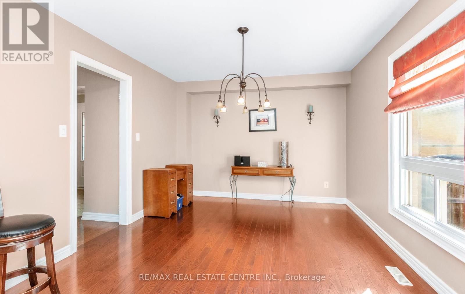 6522 Edenwood Drive, Mississauga, Ontario  L5N 3L6 - Photo 19 - W13420086