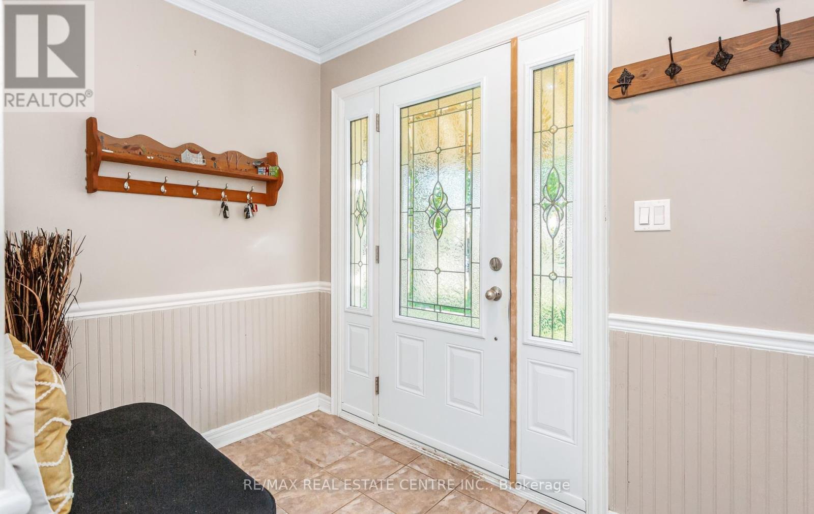 6522 Edenwood Drive, Mississauga, Ontario  L5N 3L6 - Photo 4 - W13420086