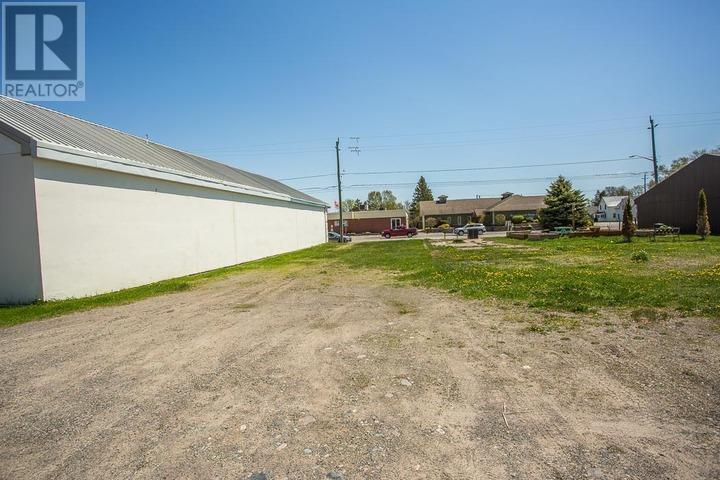 182 & 184 Main St, Thessalon, Ontario  P0R 1L0 - Photo 6 - SM261326