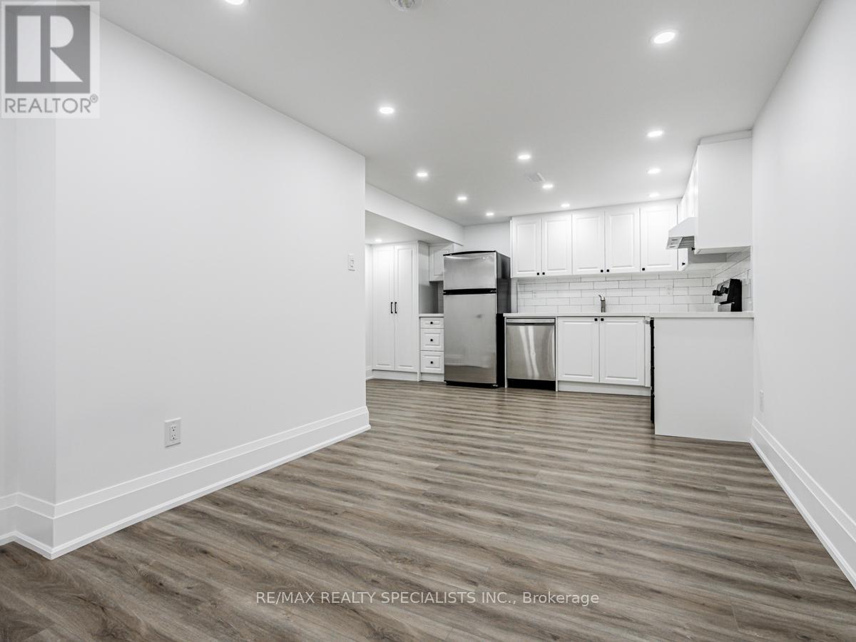 Basement - 12 Deeth Drive, Toronto, Ontario  M9P 2J7 - Photo 14 - W13127486