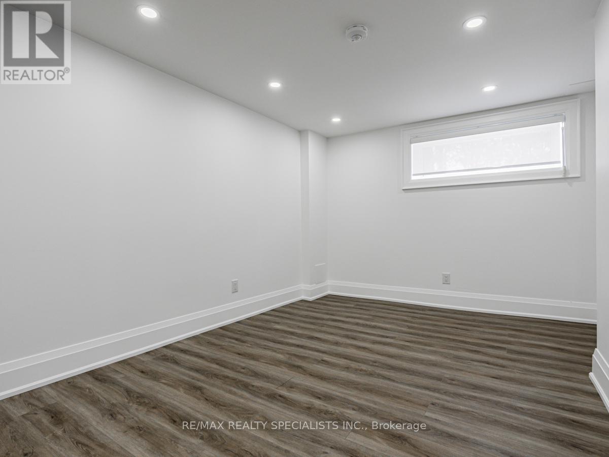 Basement - 12 Deeth Drive, Toronto, Ontario  M9P 2J7 - Photo 19 - W13127486