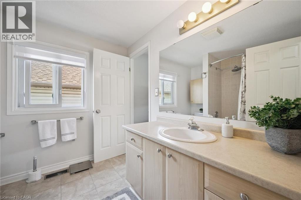 78 Bridlewreath Street, Kitchener, Ontario  N2E 3V5 - Photo 25 - 40838077