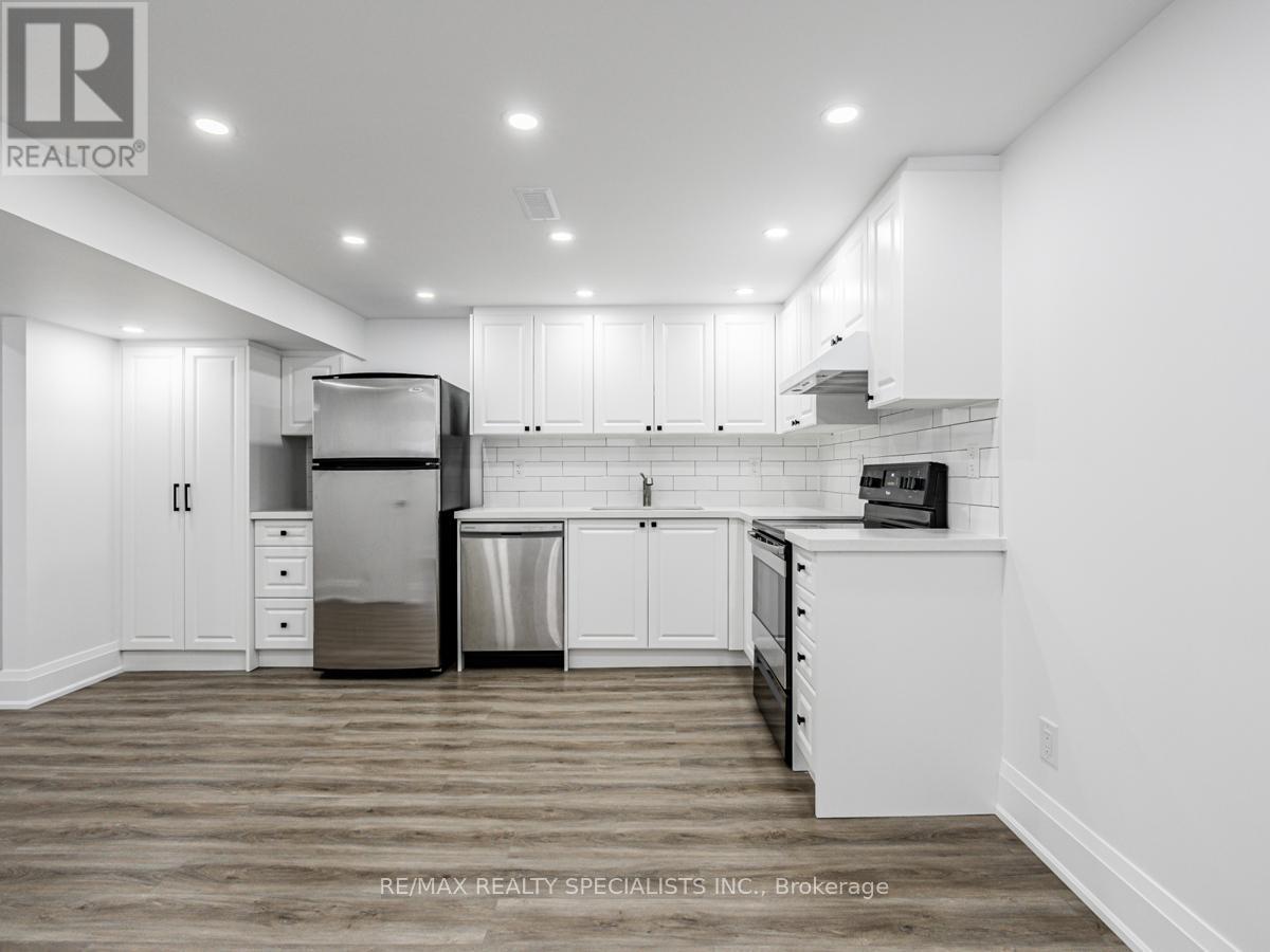 Basement - 12 Deeth Drive, Toronto, Ontario  M9P 2J7 - Photo 12 - W13127486