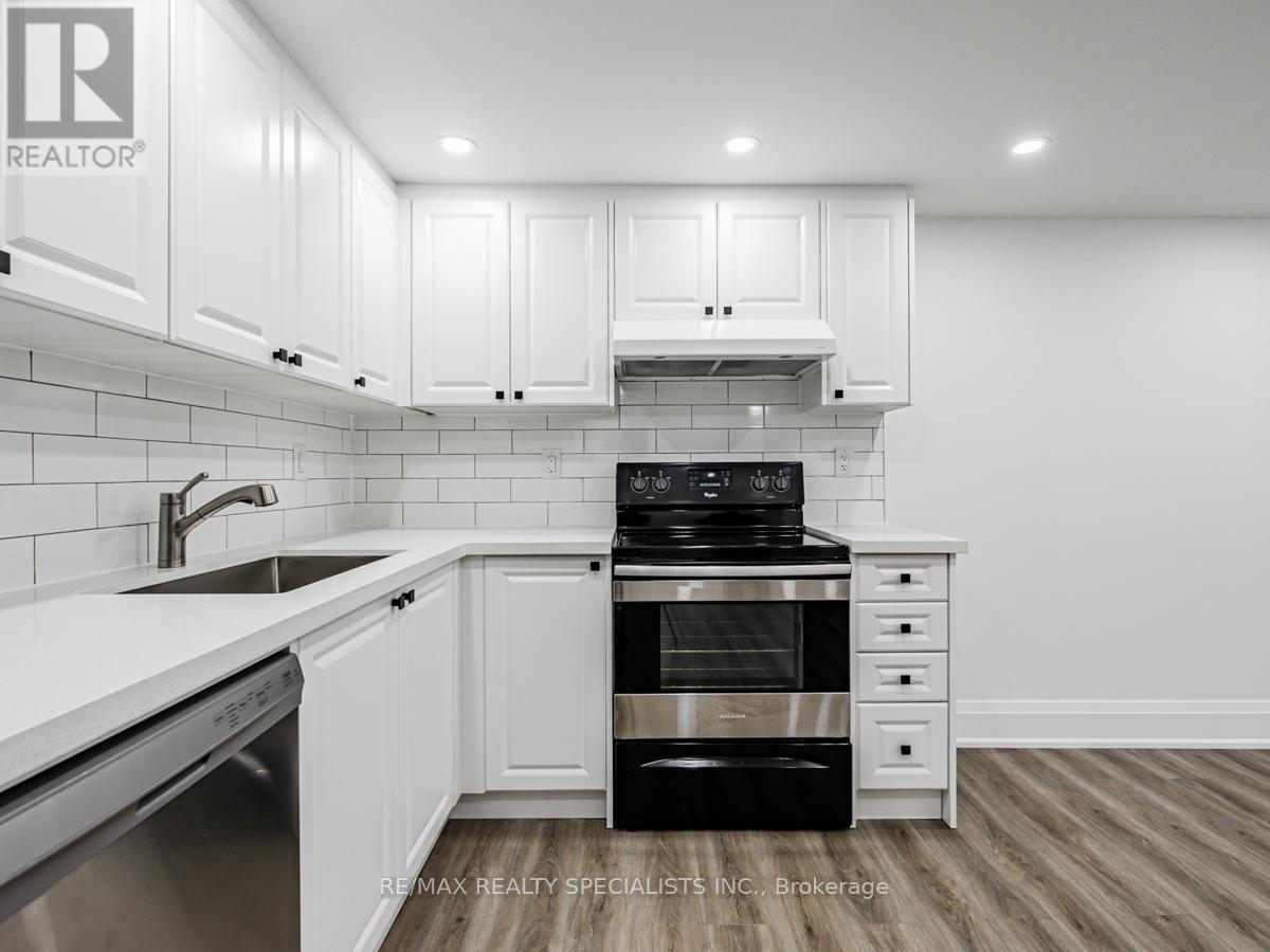 Basement - 12 Deeth Drive, Toronto, Ontario  M9P 2J7 - Photo 15 - W13127486
