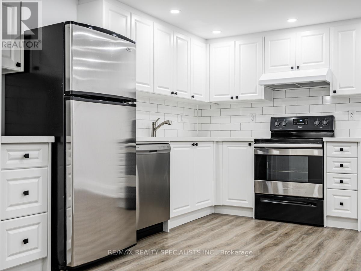 Basement - 12 Deeth Drive, Toronto, Ontario  M9P 2J7 - Photo 9 - W13127486