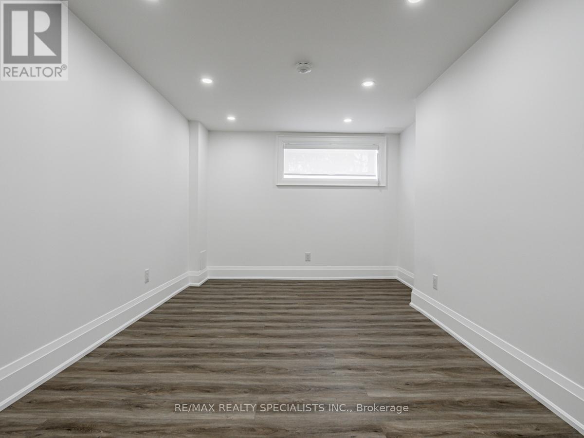 Basement - 12 Deeth Drive, Toronto, Ontario  M9P 2J7 - Photo 21 - W13127486