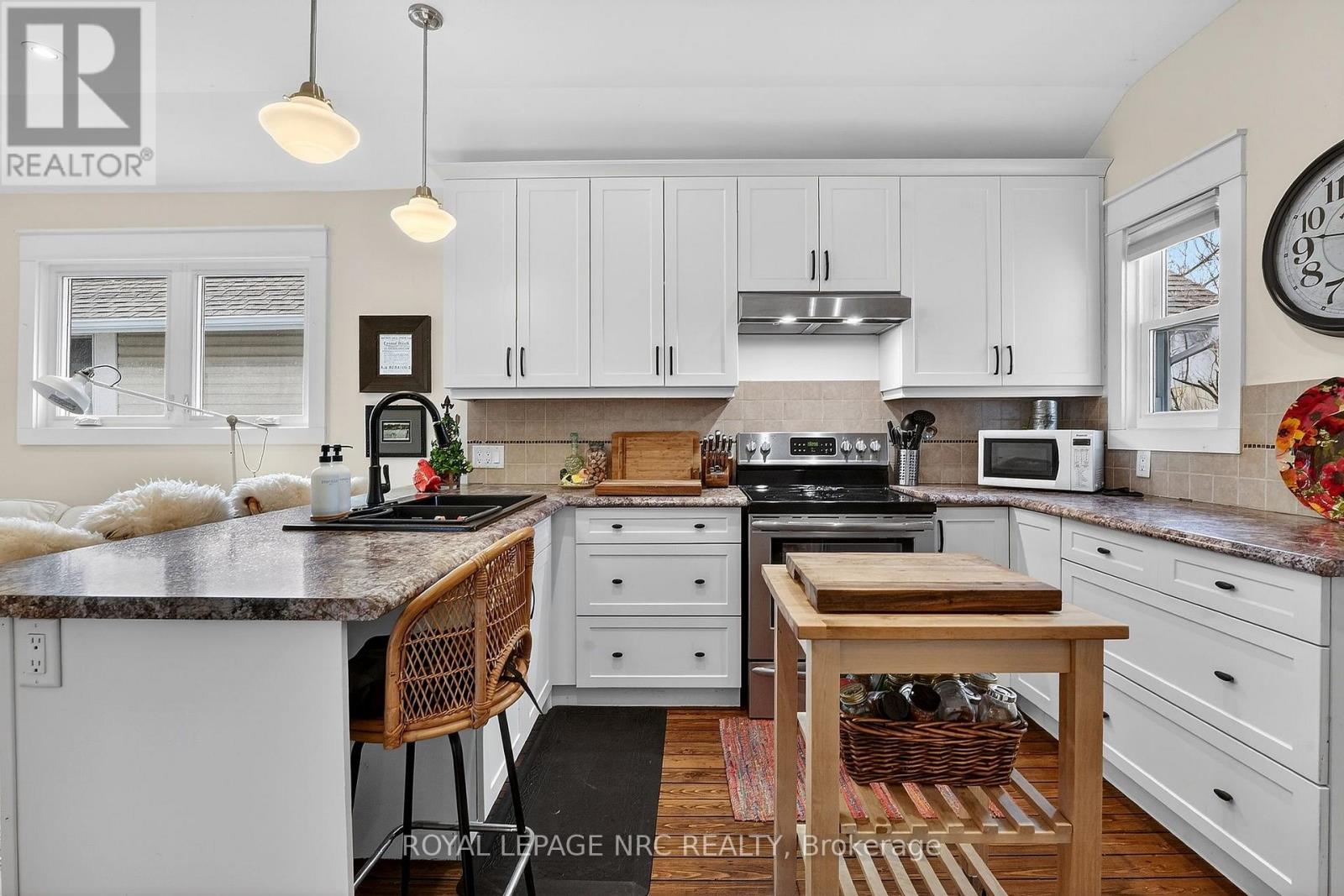 75 Cambridge Road E, Fort Erie, Ontario  L0S 1B0 - Photo 15 - X13420066
