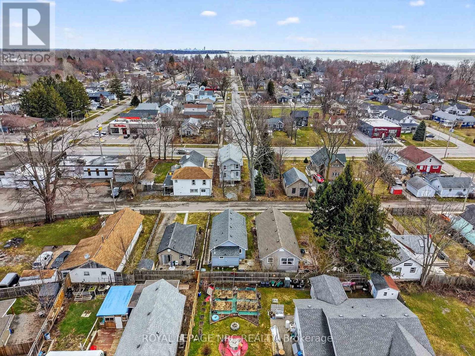 75 Cambridge Road E, Fort Erie, Ontario  L0S 1B0 - Photo 34 - X13420066