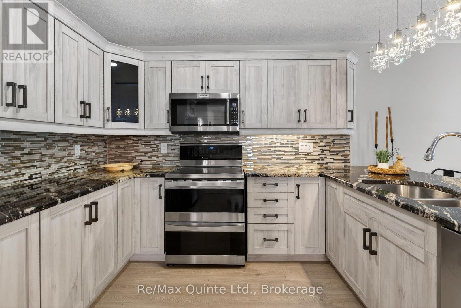 12 Hawthorn Street, Belleville, Ontario  K8P 5M5 - Photo 12 - X13420172