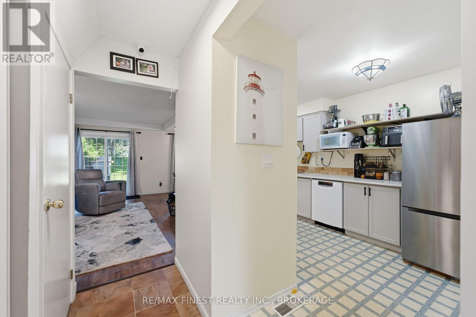 26 Windfield Crescent, Kingston, Ontario  K7K 6G2 - Photo 5 - X13420420