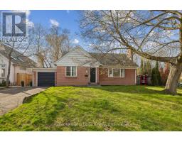 7 WASHINGTON AVENUE, Oakville, Ontario