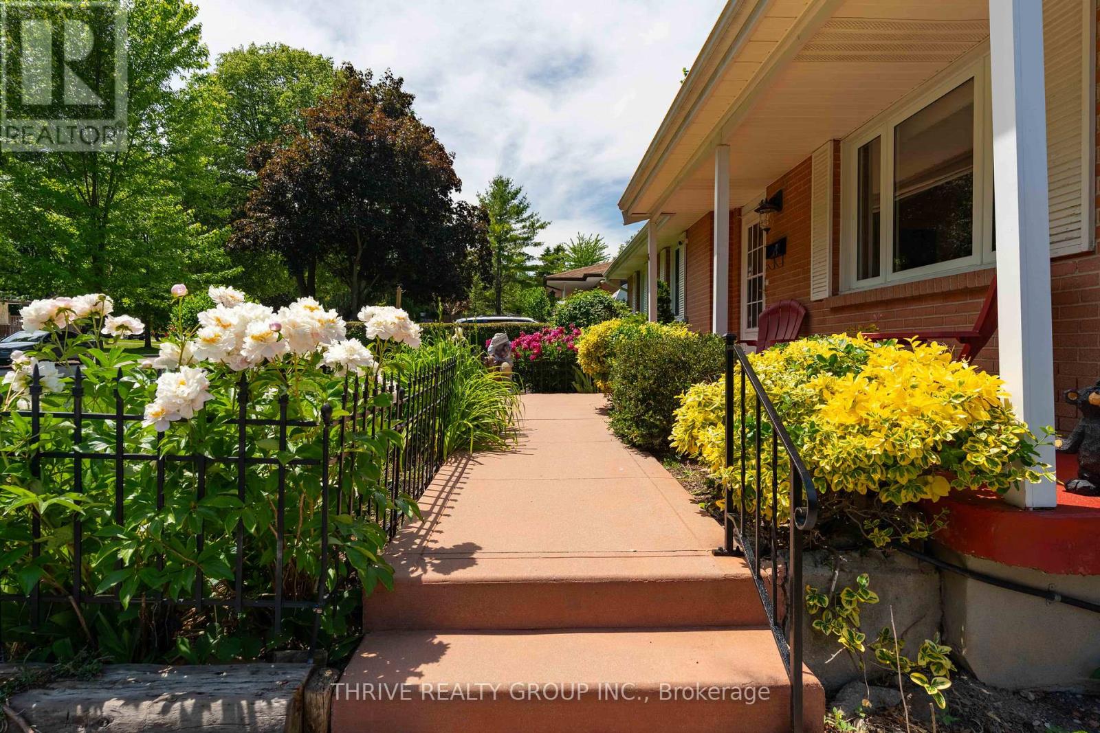 6 Southwood Crescent, London South, Ontario  N6J 1S9 - Photo 30 - X13420262