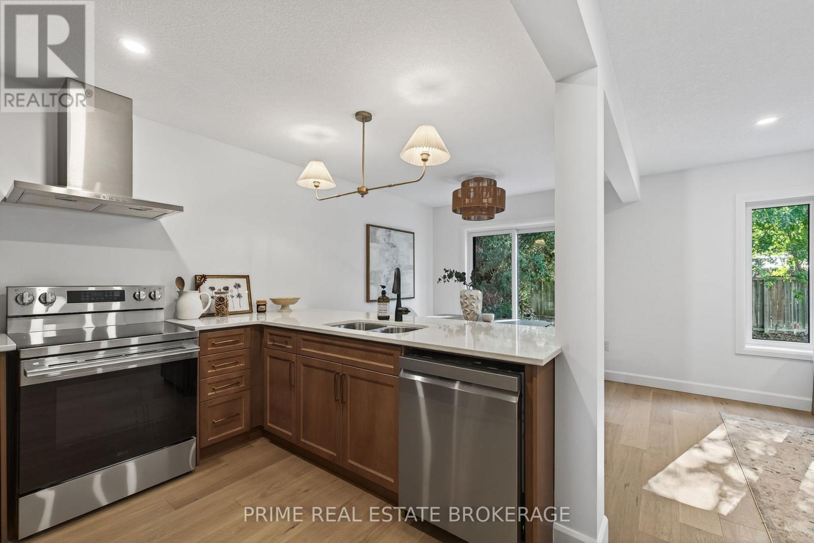8 - 177 Chestnut Street, Lucan Biddulph, Ontario  N0M 2J0 - Photo 7 - X13420294