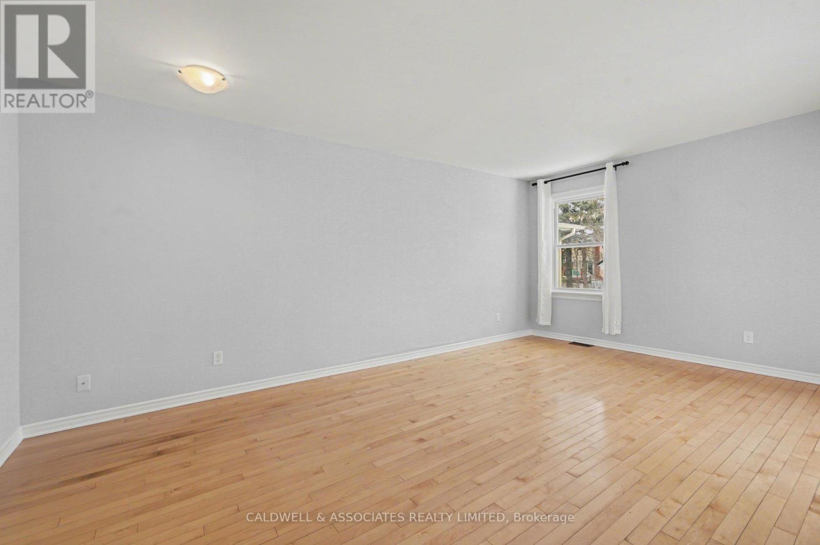 5 Arundel Avenue, Ottawa, Ontario  K1K 0B1 - Photo 20 - X13420146