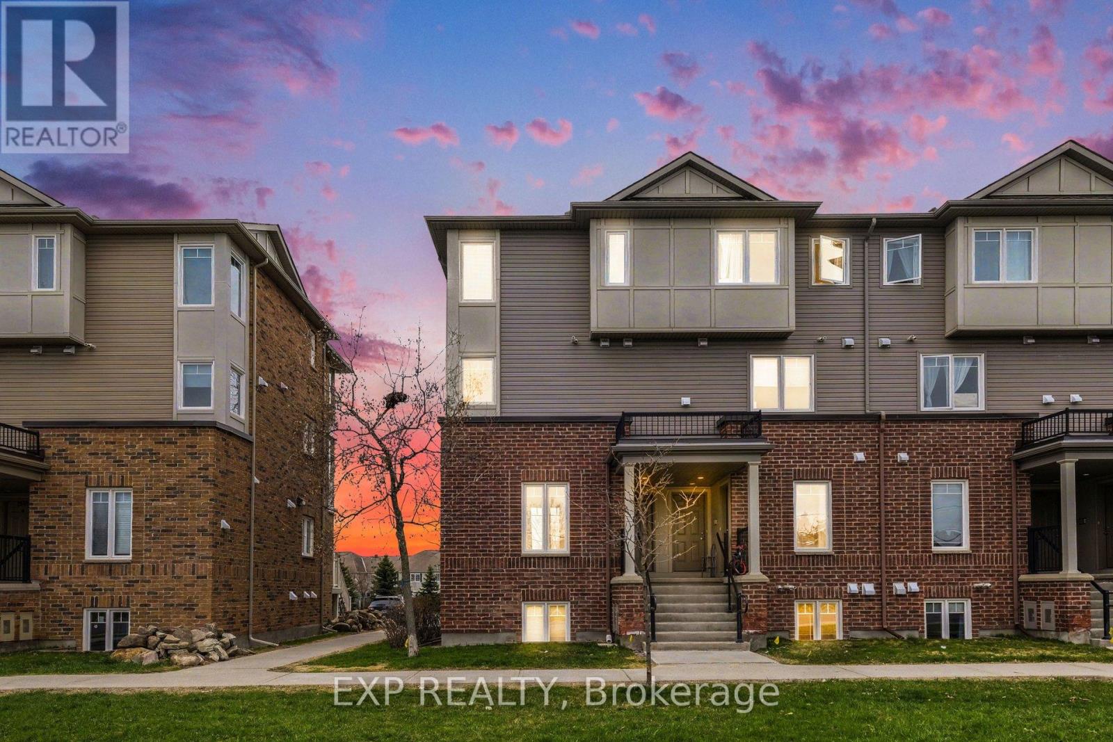 2563 LONGFIELDS DRIVE, Ottawa, Ontario