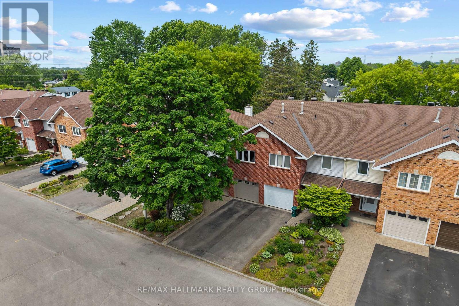 20 ROYAL OAK COURT, Ottawa, Ontario