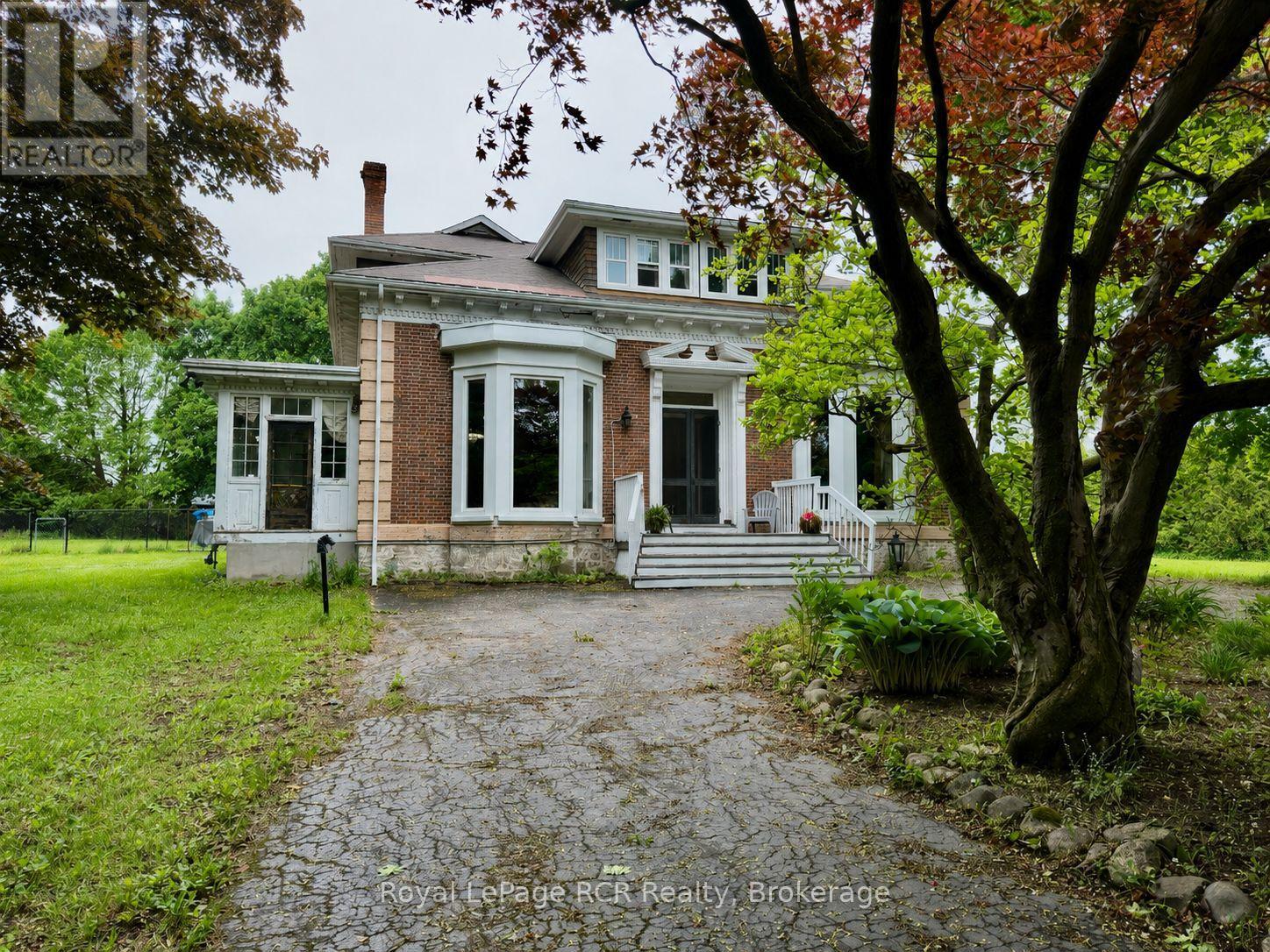 388 Durham Road E, West Grey, Ontario  N0G 1R0 - Photo 4 - X13046740