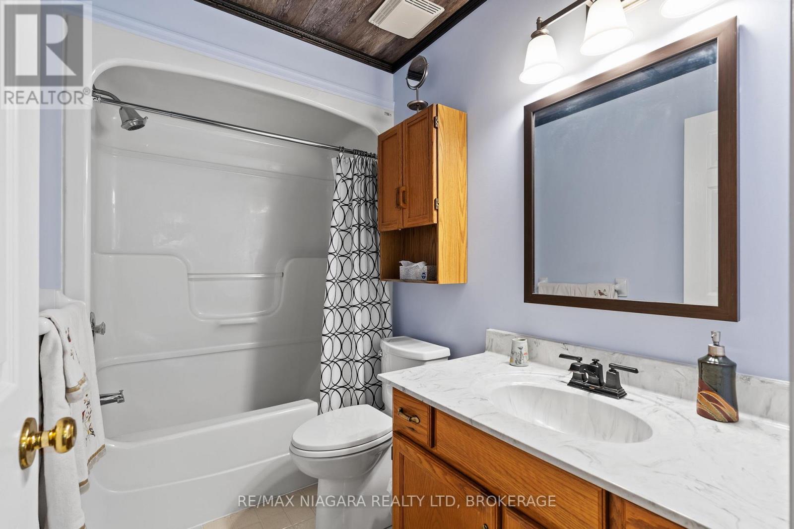 59 Leeper Street, St. Catharines (Western Hill), Ontario L2S 2N1 - Photo 11 - X13420154