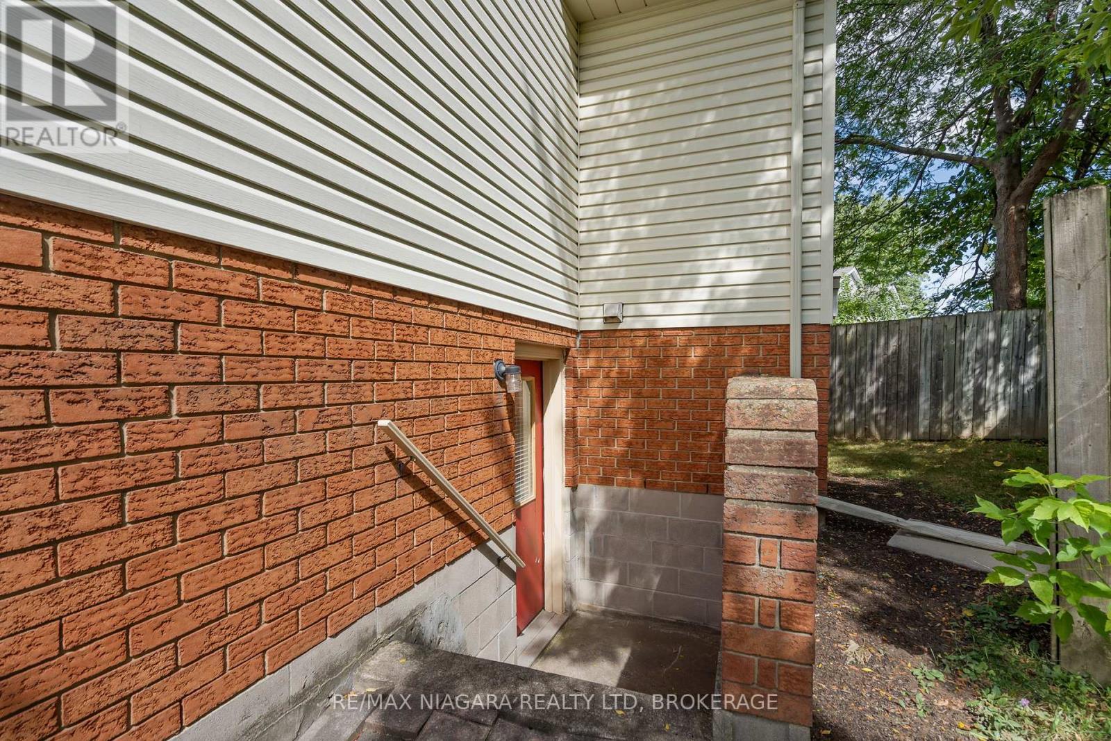 59 Leeper Street, St. Catharines (Western Hill), Ontario L2S 2N1 - Photo 26 - X13420154
