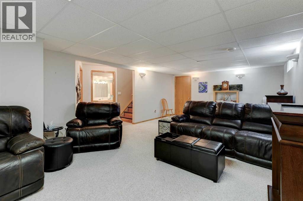 3 Strathmore Lakes Bay, Strathmore, Alberta  T1P 1L8 - Photo 23 - A2248842