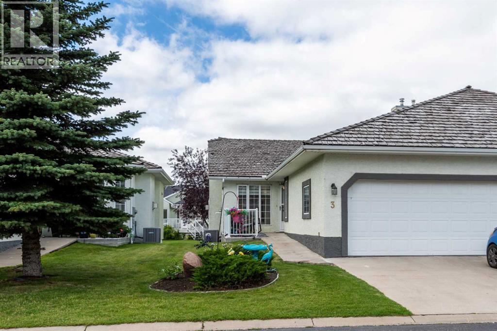 3 Strathmore Lakes Bay, Strathmore, Alberta  T1P 1L8 - Photo 1 - A2248842