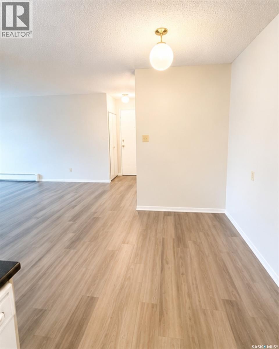 207 423 Tait Court, Saskatoon, Saskatchewan  S7L 7H5 - Photo 11 - SK038398