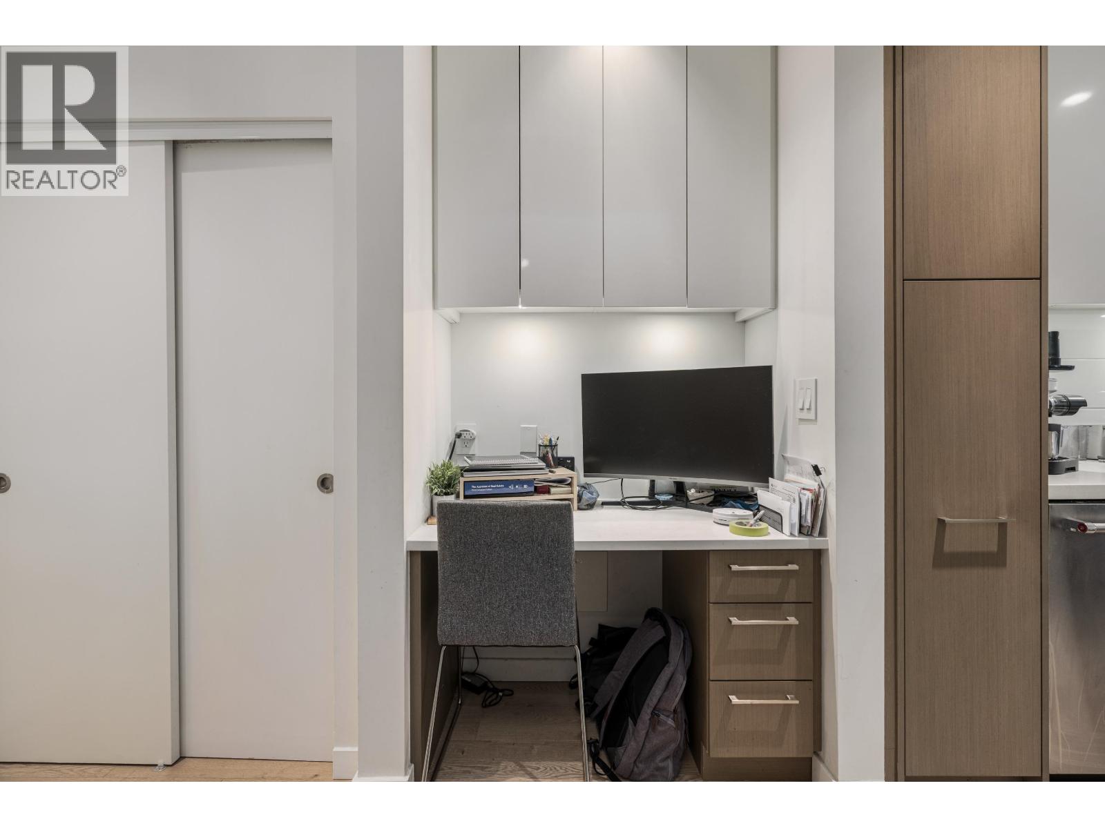 109 417 Great Northern Way, Vancouver, British Columbia  V5T 0G7 - Photo 4 - R3133513