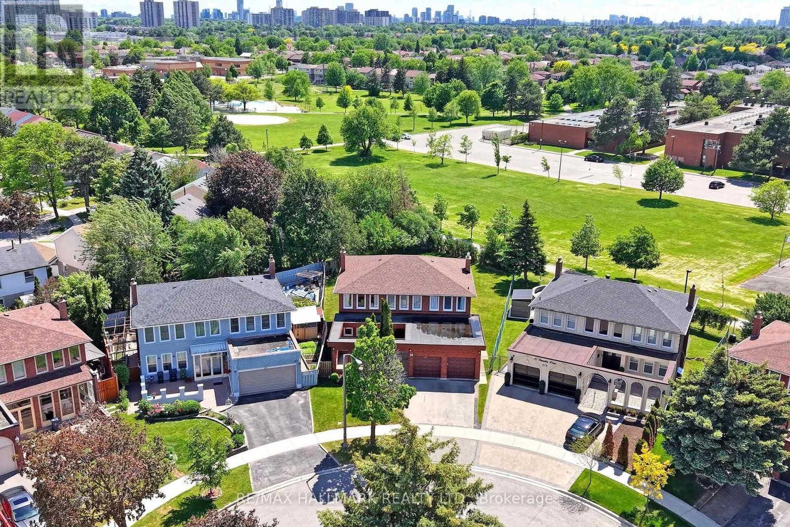 38 Elmartin Drive, Toronto, Ontario  M1W 3C5 - Photo 47 - E13414572