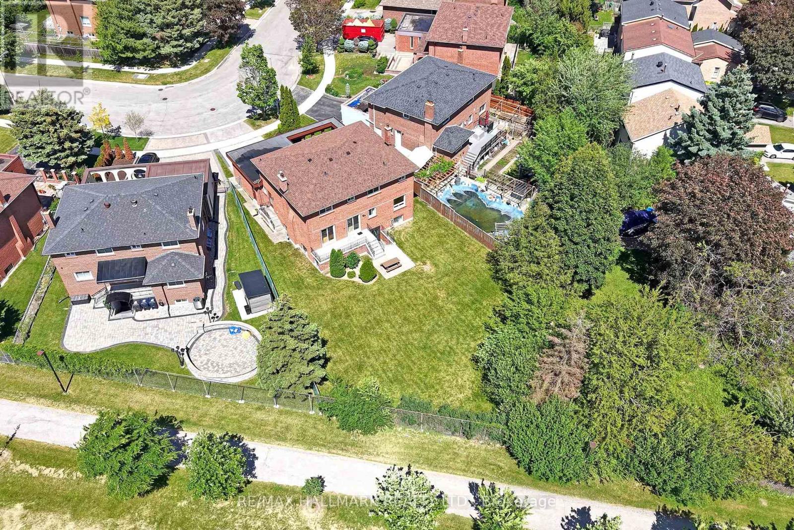 38 Elmartin Drive, Toronto, Ontario  M1W 3C5 - Photo 48 - E13414572
