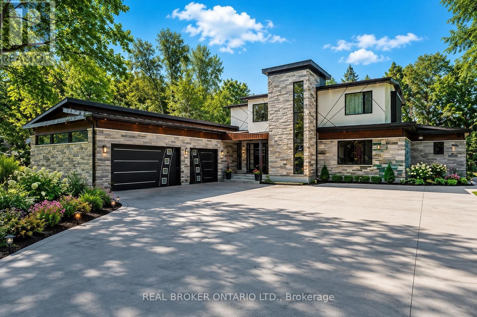 6 CAMPBELL FARM ROAD, Brant, Ontario