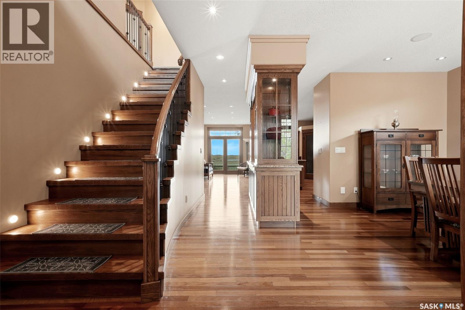 12043 Wascana Heights, Regina, Saskatchewan  S4V 3E2 - Photo 2 - SK038775
