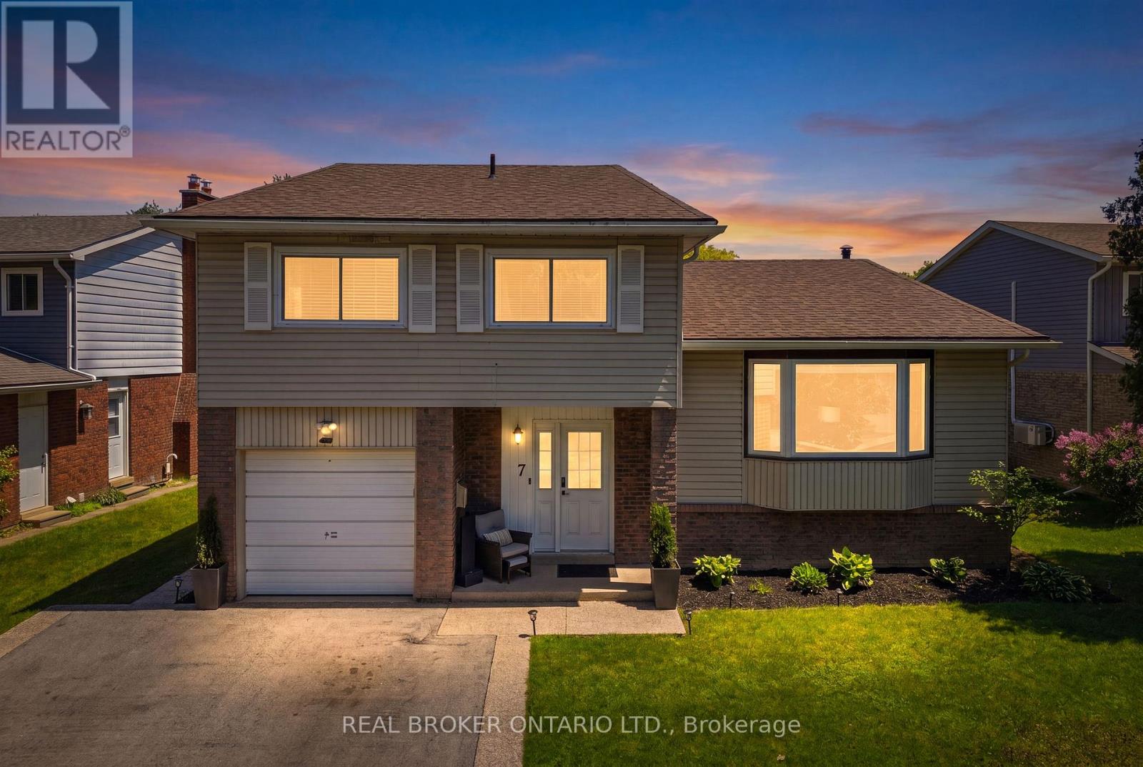 7 Fairington Crescent, St. Catharines, Ontario  L2N 5W2 - Photo 32 - X13279746