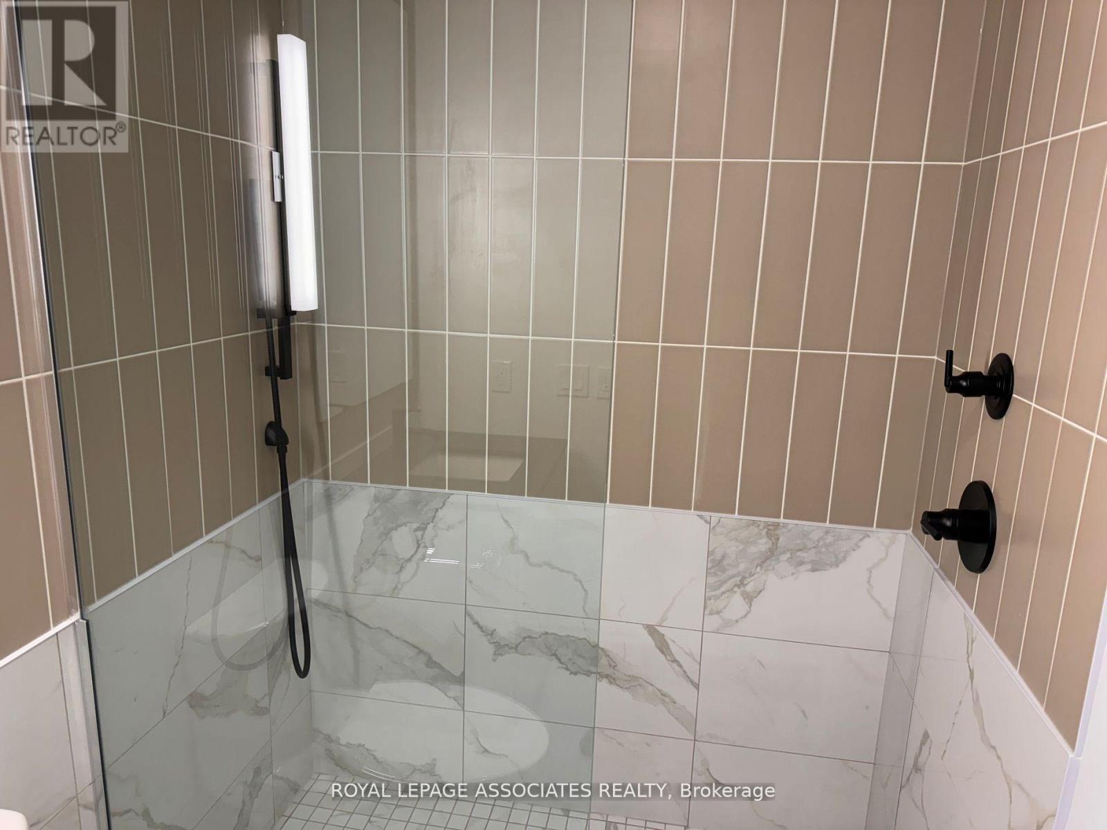2706 - 327 King Street W, Toronto, Ontario  M5V 0W7 - Photo 12 - C13420148
