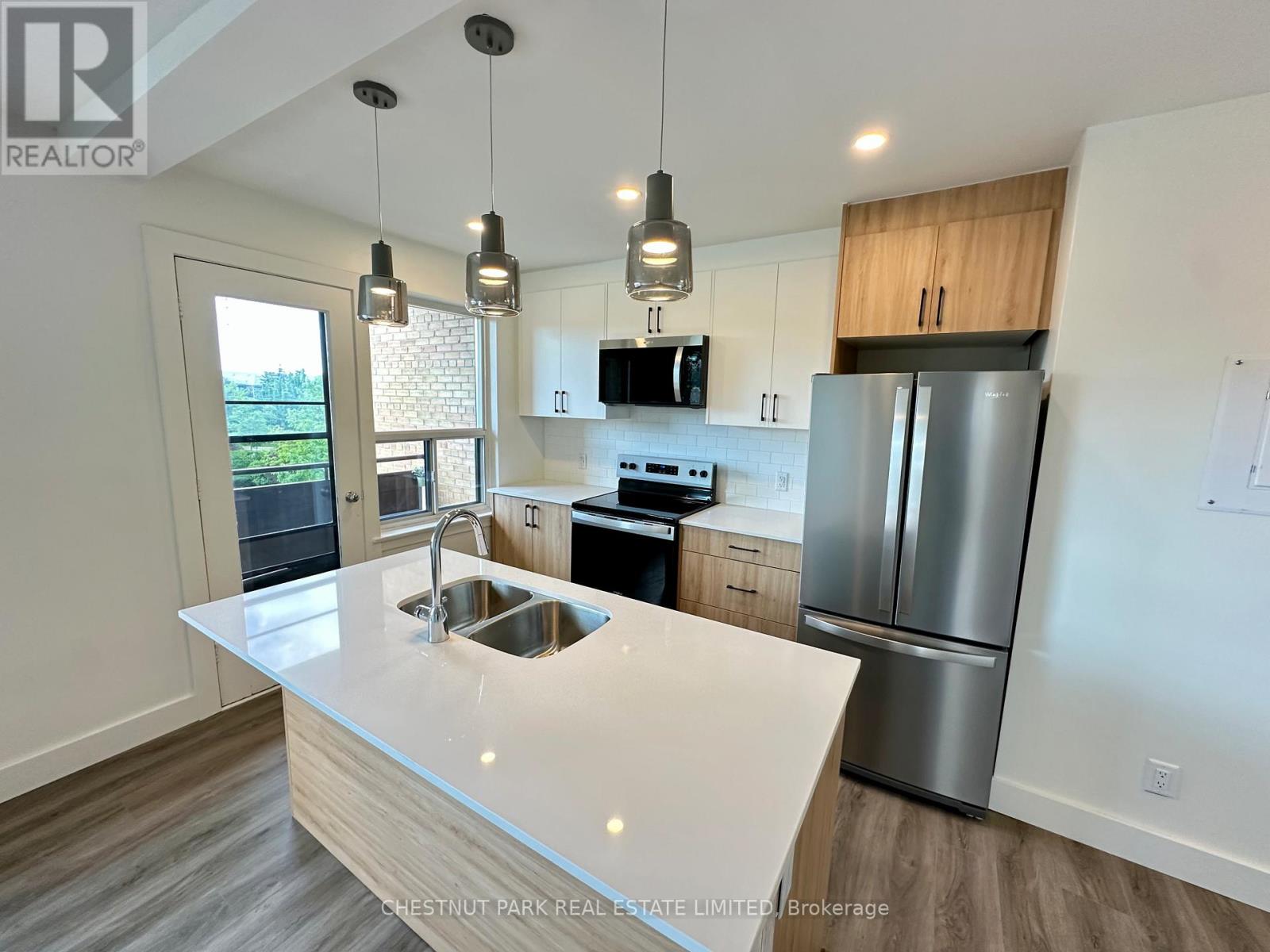 9 - 3 WINGREEN COURT, Toronto, Ontario