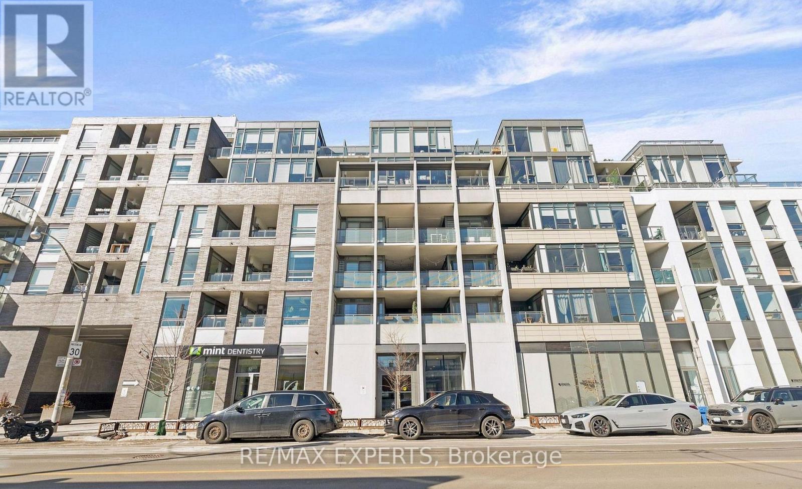516 - 20 GLADSTONE AVENUE, Toronto, Ontario