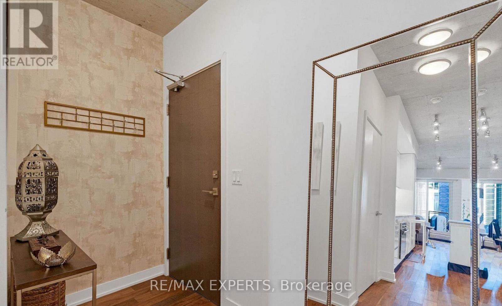 516 - 20 Gladstone Avenue, Toronto, Ontario  M6J 0E9 - Photo 4 - C13420226