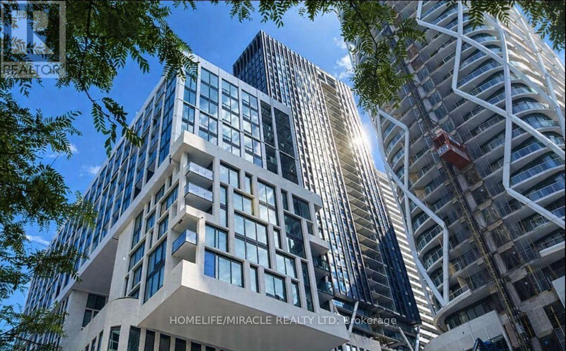 1718 - 121 Saint Patrick Street, Toronto, Ontario  M5T 0B8 - Photo 3 - C13420478